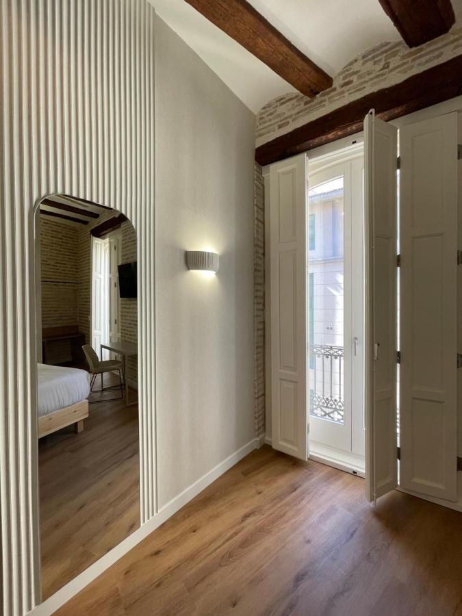 Cosy Rooms Embajador บาเลนเซีย ภายนอก รูปภาพ